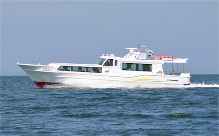 19GT passenger boat